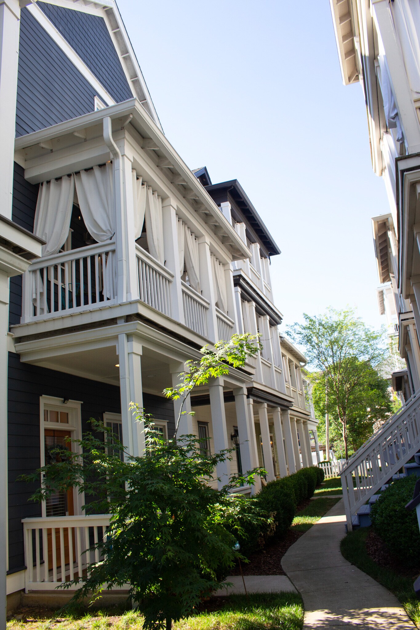 Building Photo - 204 Burns Ave