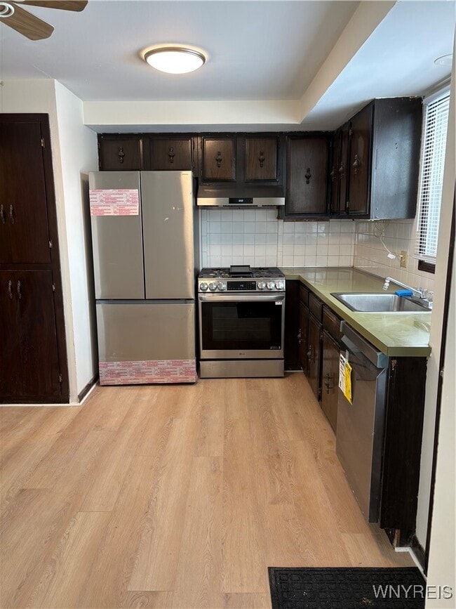 Building Photo - 431 Kaymar Dr