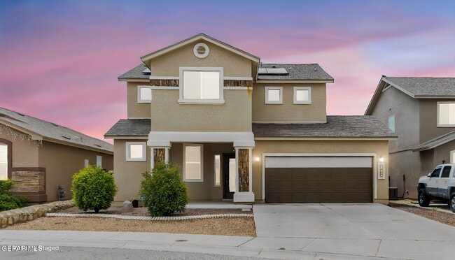 Building Photo - 12664 Azulejos St