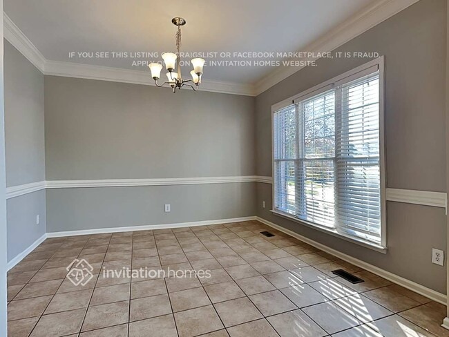 Building Photo - 17136 Knoxwood Dr