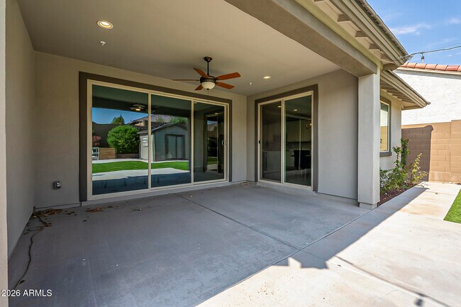 Building Photo - 11628 W Andrew Ln