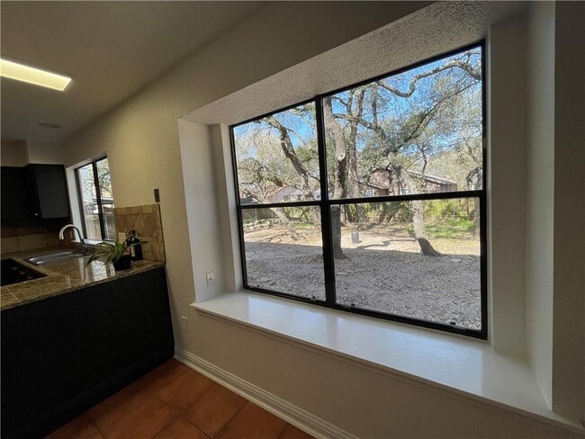 Building Photo - 11470 Bristle Oak Trail