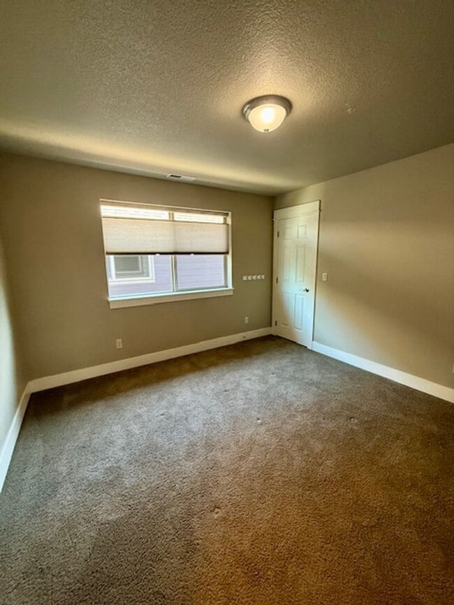 Building Photo - Lovely 3 Bedroom home in Mirada neighborho...