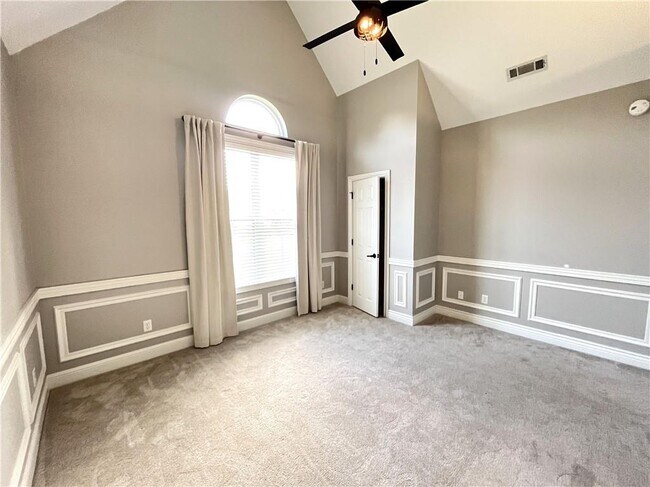 Building Photo - 4416 W Arlington Dr