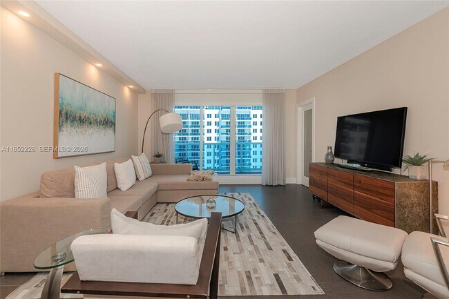 Building Photo - 2301 Collins Ave