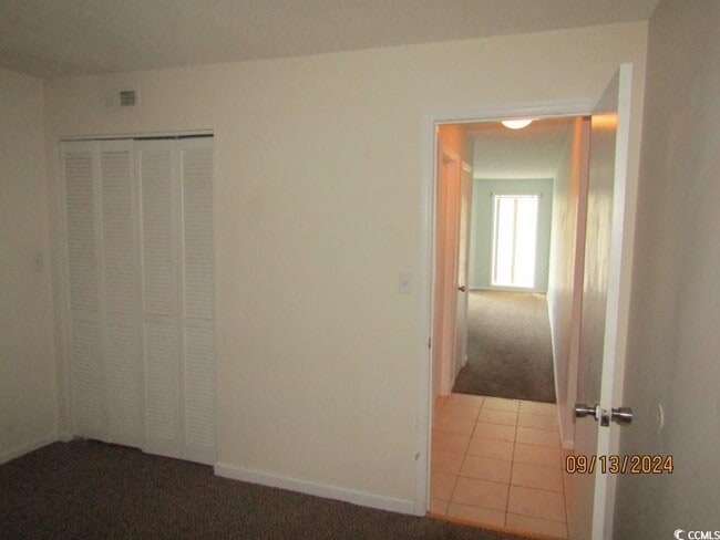 Building Photo - 1500 Cenith Dr