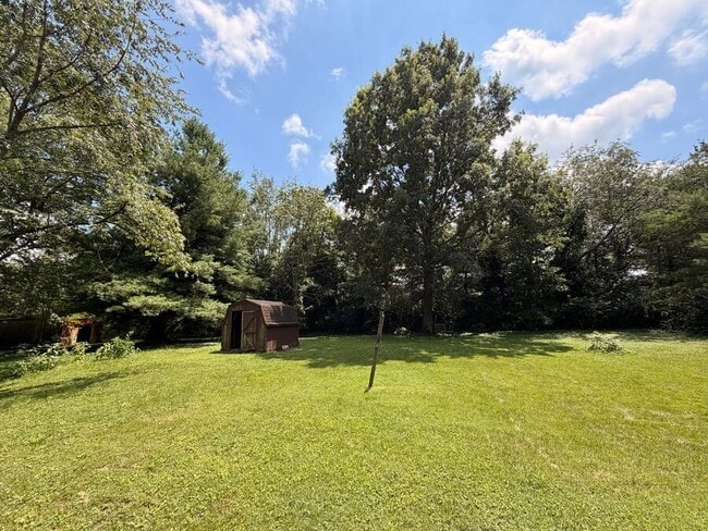 Building Photo - 314 Walters Ln