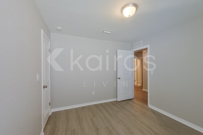 Building Photo - 18310 Gibraltar Ln