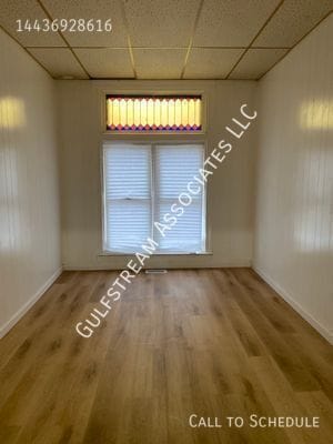 Building Photo - 2406 E Oliver St