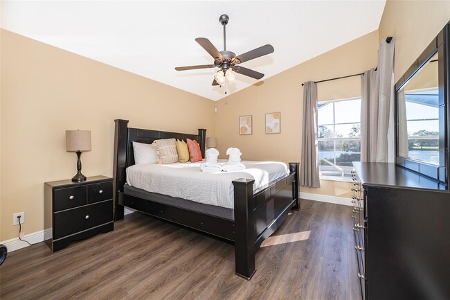 Building Photo - 510 Canary Island Cir