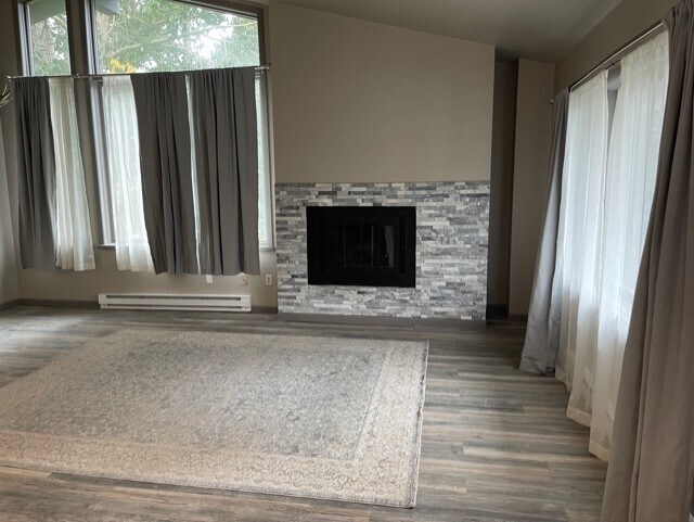 Building Photo - 211 W Beaver Creek Blvd