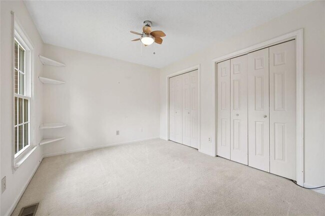 Building Photo - 7536 Stonebridge Bay Ct
