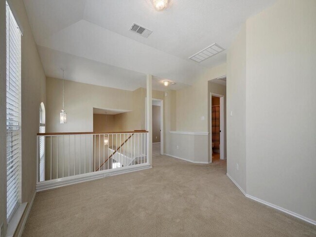 Building Photo - 11413 Dog Leg Dr