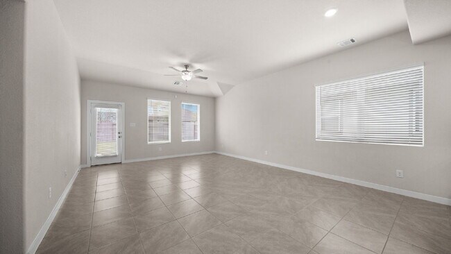 Building Photo - Spacious and well-maintained 4-bedroom, 3.5-bath home in desirable Pine Lake Cove offering flexib...
