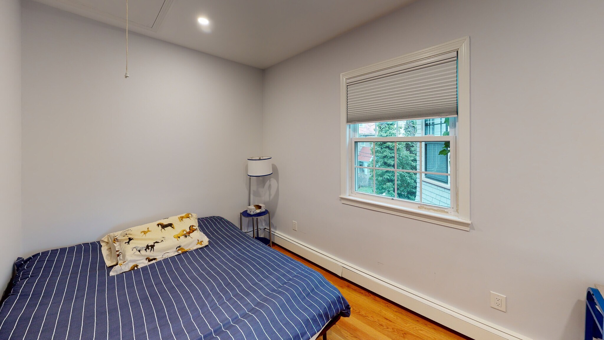 2nd floor bedroom/study - 9 Ashton Pl