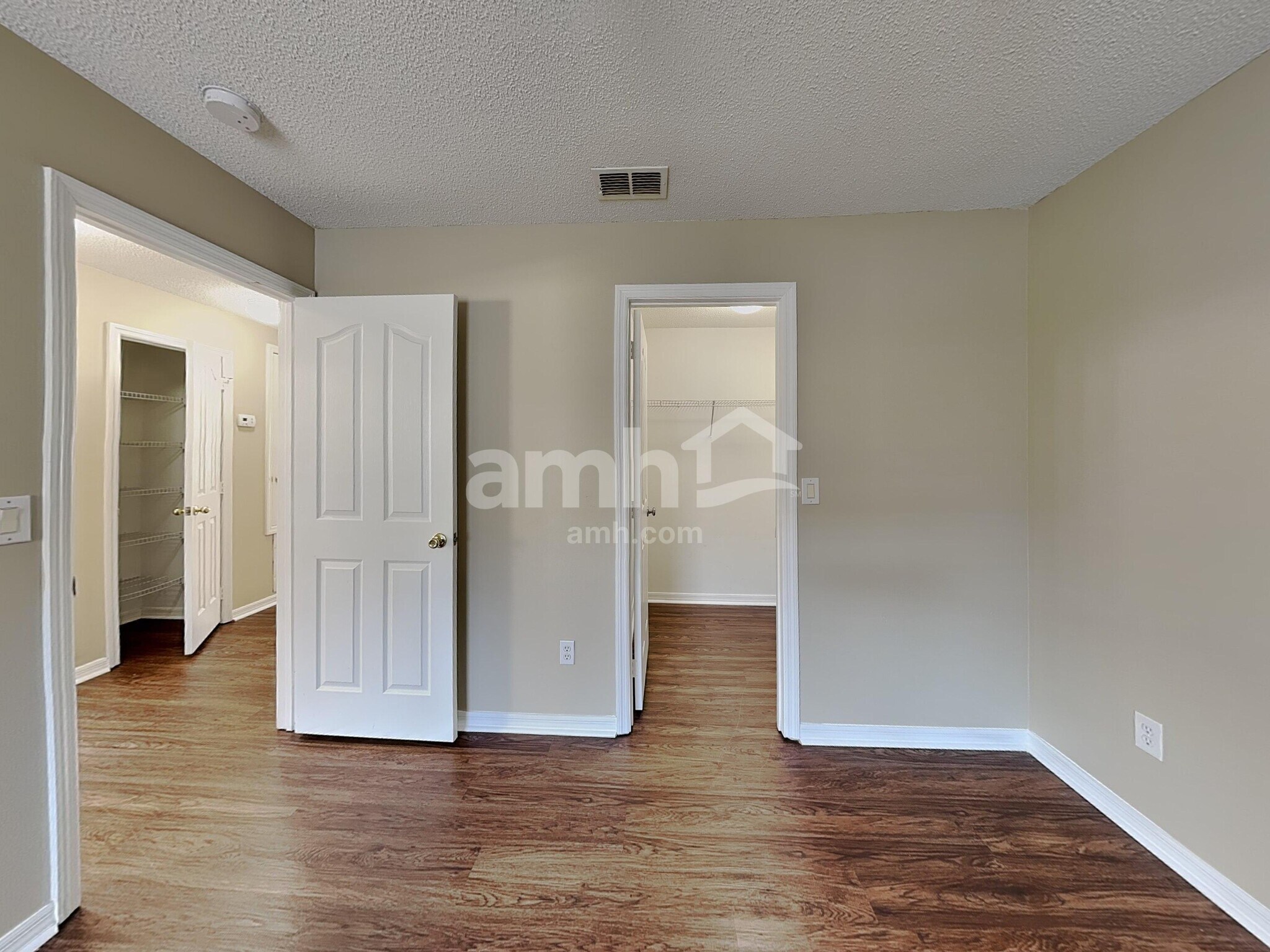 Building Photo - 15157 Perdido Dr