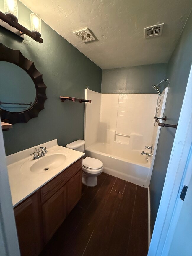 Building Photo - 15920 Korie Dr