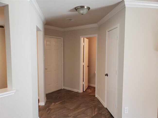 Building Photo - 12063 Mallard Stream Ct