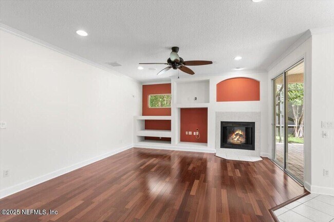 Building Photo - 336 Edge of Woods Rd