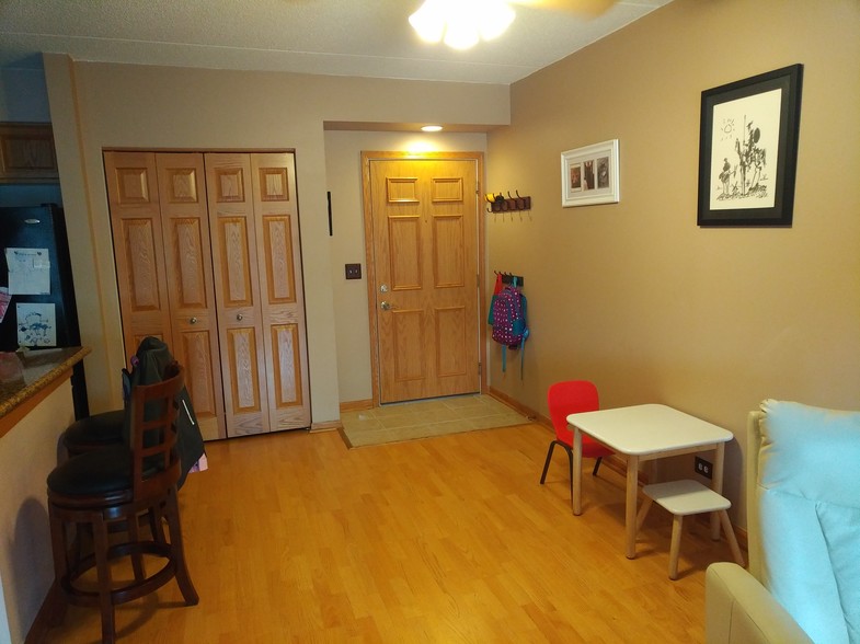 Main Entrance - 6560 W Diversey Ave