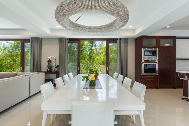 Building Photo - 224 Ka'alawai Place