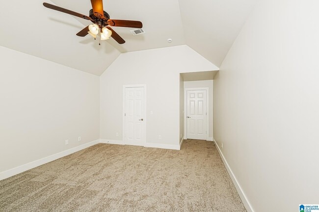 Building Photo - 4601 Nicholas Dr