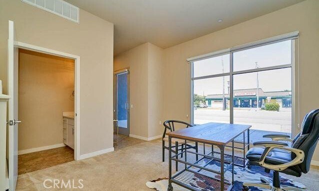 Building Photo - 801 S Anaheim Blvd