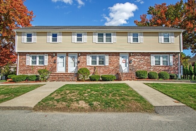 Primary Photo - 26 Moreland Ave