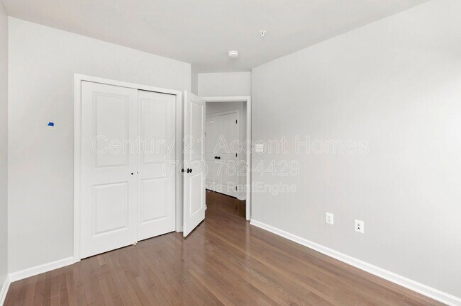 Building Photo - 22447 Norwalk Square