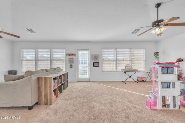 Building Photo - 16029 N 171st Dr