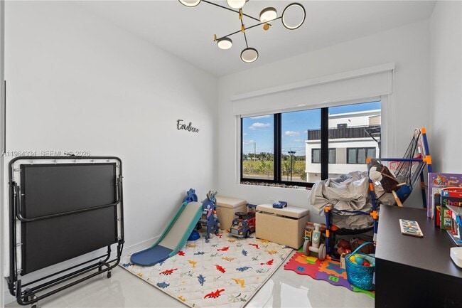 Building Photo - 14595 SW 261st Terrace