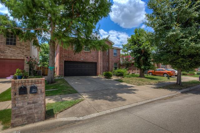 Building Photo - 16609 Woodside Dr