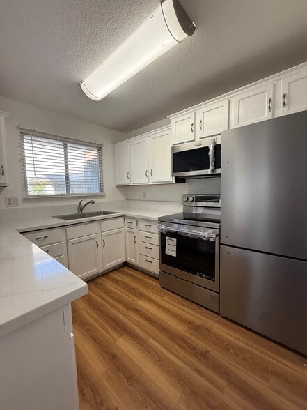 Building Photo - 1321 Lorilyn Ave