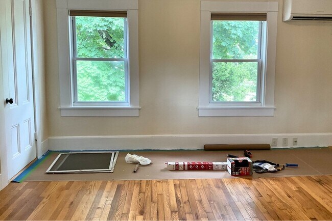 Building Photo - 7 Riverneck Rd