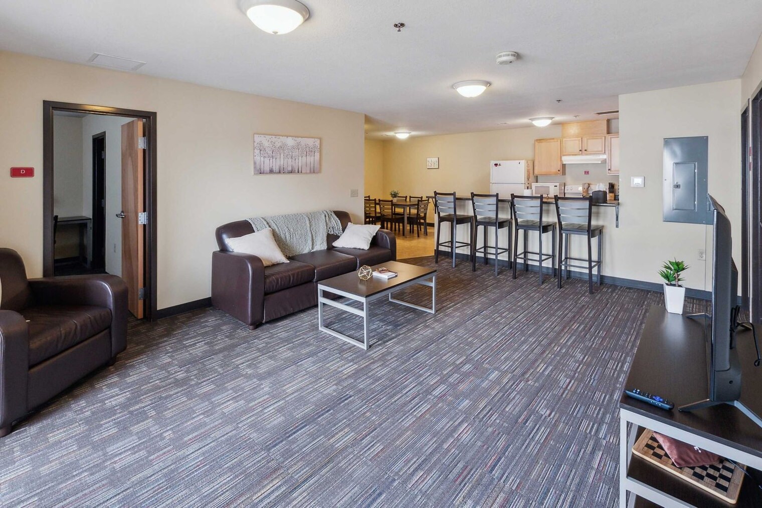 Building Photo - 1695 N Lexington-Springmill Rd