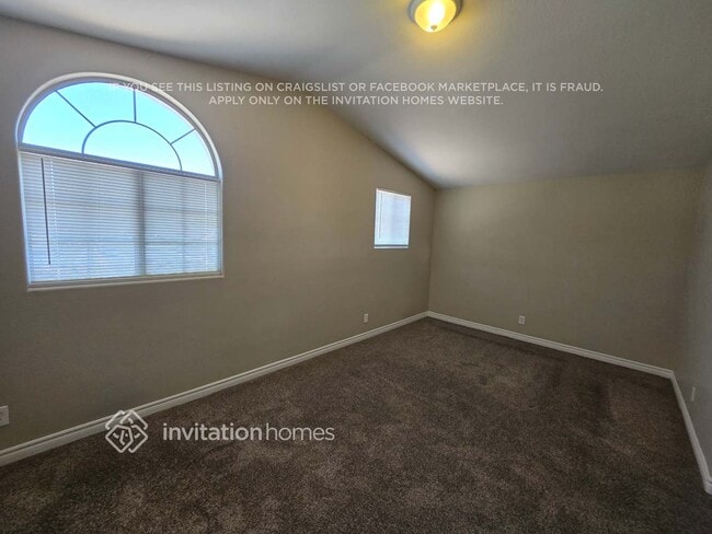 Building Photo - 2315 Ozark Way
