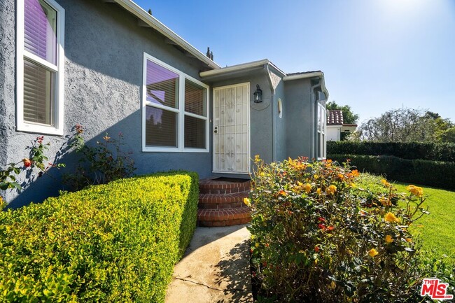 Building Photo - 1918 Prosser Ave