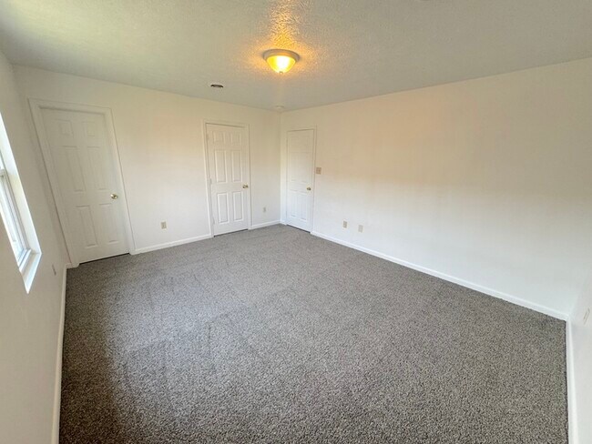 Building Photo - 814 Griffin St