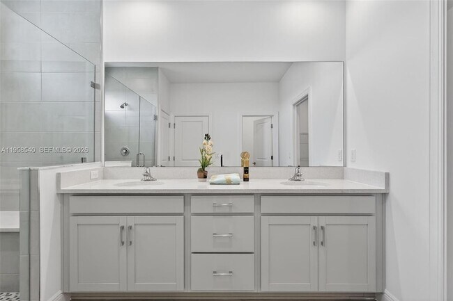 Building Photo - 3574 NW Solange Ct