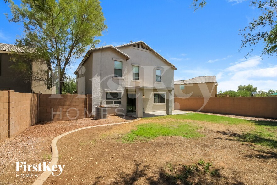 Building Photo - 29110 N Rosewood Dr