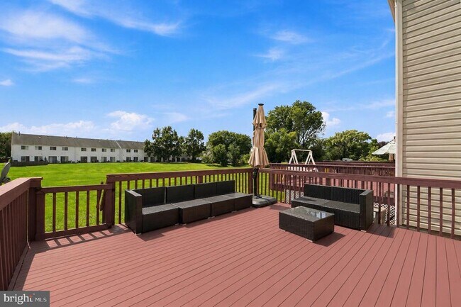 Building Photo - 11 Caraway Ct