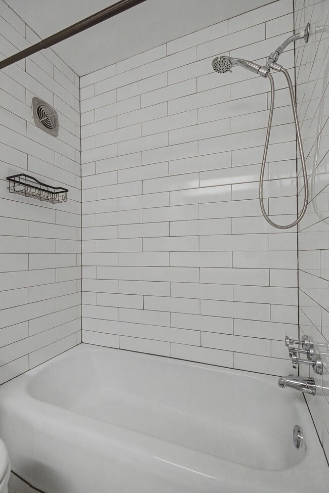 Building Photo - 116 Harding Pl