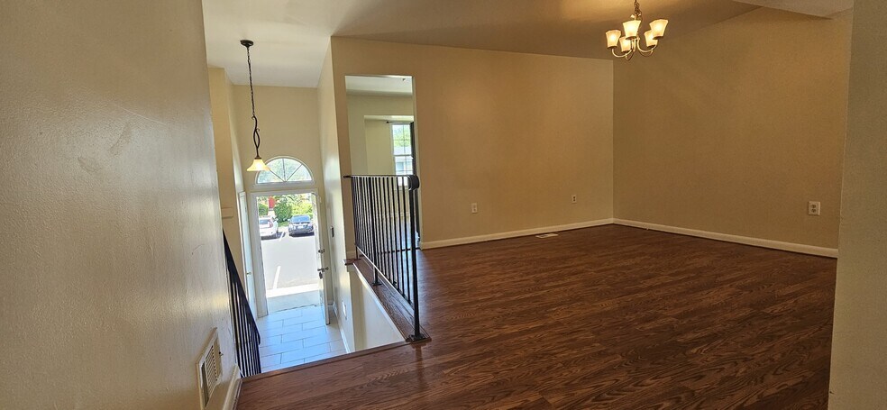 Building Photo - 5420 Quest Ct
