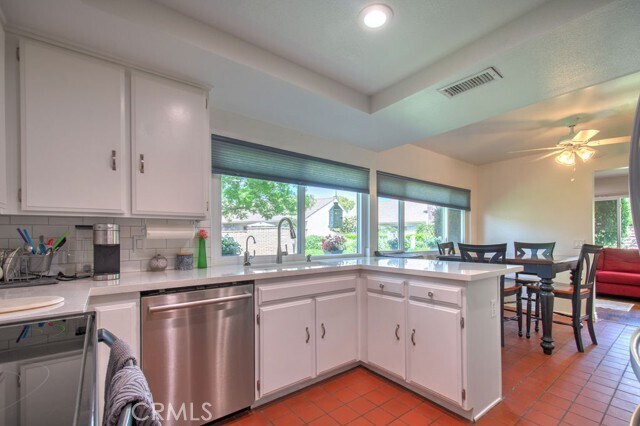 Building Photo - 17252 Citron