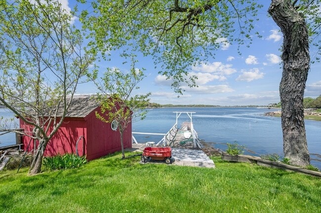 Building Photo - 9 Tidal Cove Way