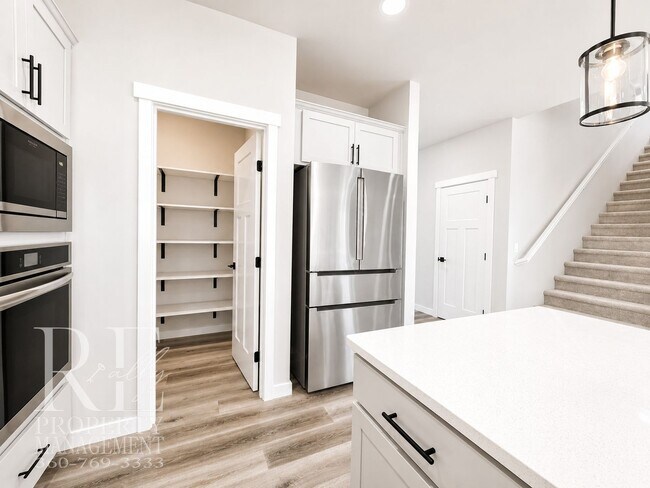 Building Photo - Luxury Poulsbo Retreat with Water Views, Covered Deck & Designer Finishes