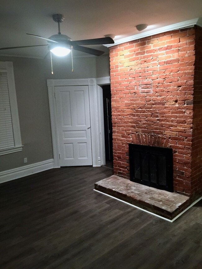 Building Photo - 114 Kearsarge St
