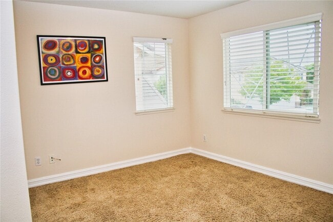 Building Photo - 13896 Fair Meadows Ct