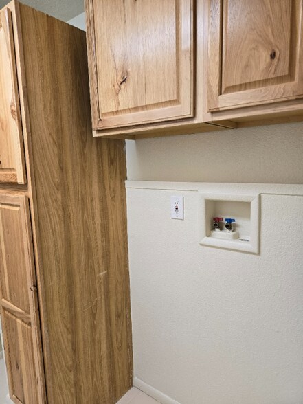 Building Photo - 1514 4th St