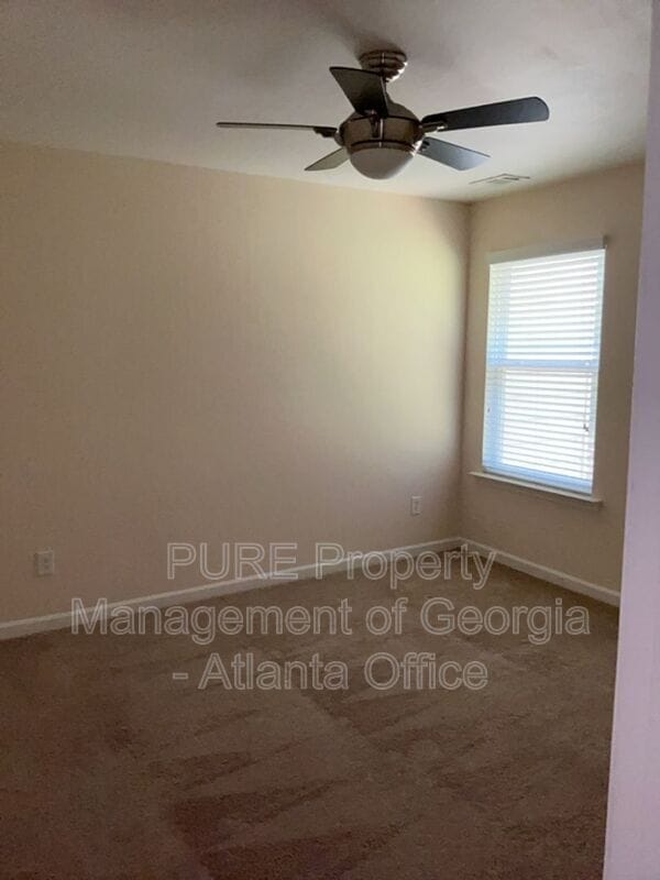 Building Photo - 278 Parc View Ln